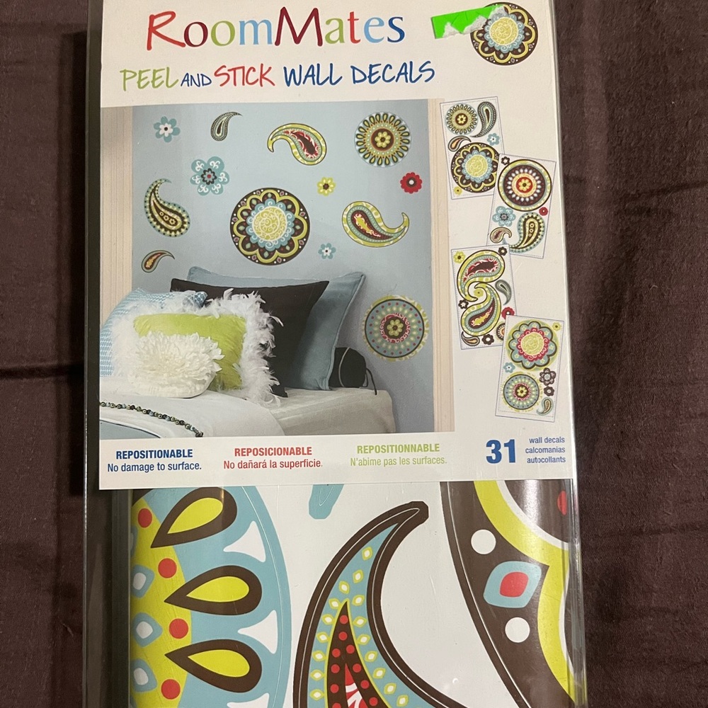 Room Mates Room decals- pack of 31 wall decals